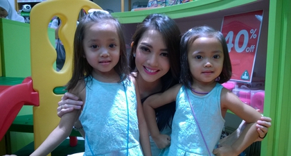 Ririn Dwi Ariyanti Batasi Anak Main Gadget