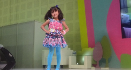 Penuh Warna di Costume Competition & Fashion Show 