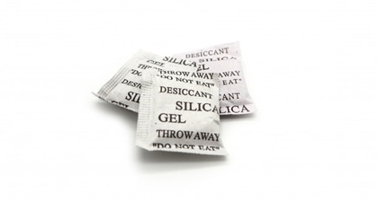 Lakukan Ini Ketika Anak Menelan Silica Gel