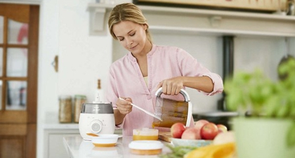 Tahap Awal Pemberian MPASI