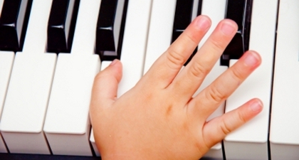 Manfaat Bermain Alat Musik