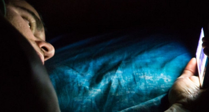 Jangan Membaca Lewat Gadget Sebelum Tidur