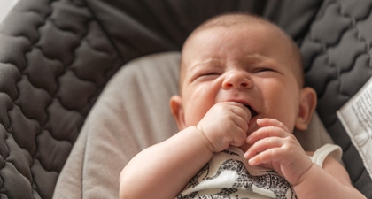 Tahu Lebih Banyak Soal Sariawan pada Bayi