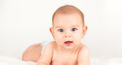 50 Ide Nama Bayi Laki-Laki Modern