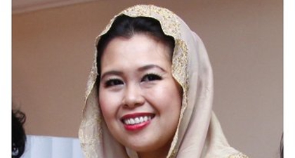 Bahasa Cinta Yenny Wahid