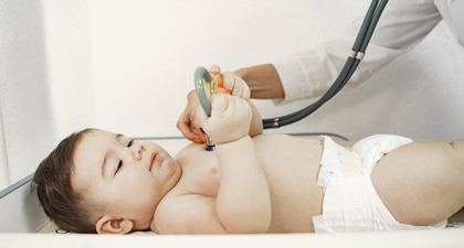 Ini Manfaat dan Cara Pemberian Probiotik untuk Bayi