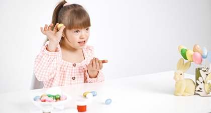 Perbedaan Autis dan Down Syndrome yang Perlu Diketahui