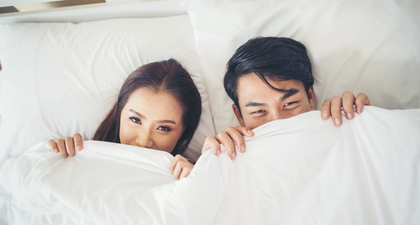 Apakah Menelan Sperma Bisa Hamil? Cek Faktanya Berikut Ini!