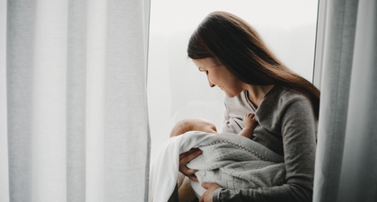 Amankah Menyusui saat Hamil? Ini yang Perlu Anda Perhatikan, Moms!