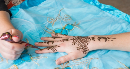 Henna Simpel untuk Anak: Tips Aman dan Cara Pakai