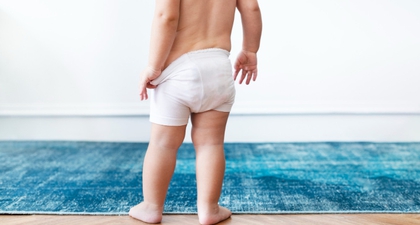 Moms, Ini Cara Mengatasi Anak yang Suka Menggesekkan Kemaluannya