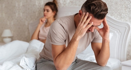 Sakit Kepala saat Bercinta? Anda Mungkin Menderita Coital Cephalgia