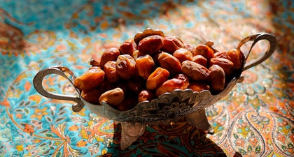 7 Manfaat Kurma untuk Ibu Hamil yang Harus Anda Tahu