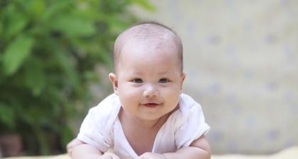 Nama Bayi Tiru Orang Terkenal atau Tidak?