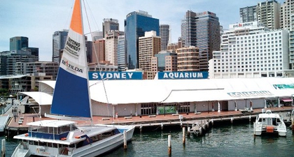 Menikmati Suasana Darling Harbour Australia Bersama Keluarga