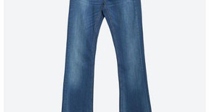 Flare Jeans is Back