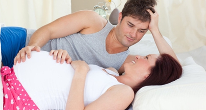 5 Kondisi yang Membuat Ibu Hamil Dilarang Bercinta