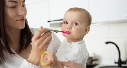 10 Makanan yang Harus Dihindari saat Memberikan MPASI pada Bayi