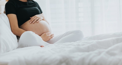 Hindari Topik Ini saat Ngobrol dengan Ibu Hamil, Moms