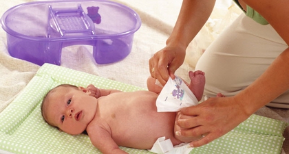 Penyebab Keputihan pada Bayi