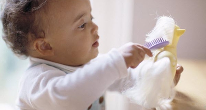 Pola Asuh Bayi Shio Kuda Kayu