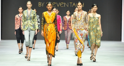 Tampil Elegan dengan Kain Nusantara