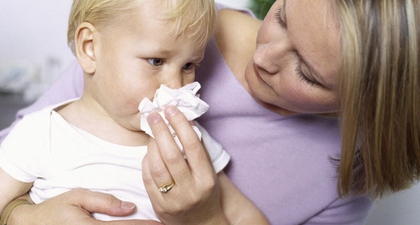 Moms, Ini Cara Mengatasi Pilek pada Bayi