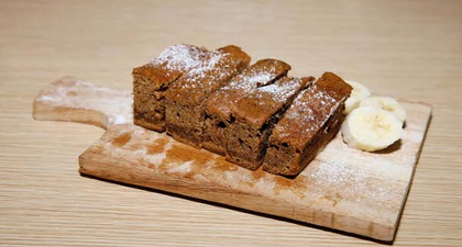 Cinnamon and Banana Cake