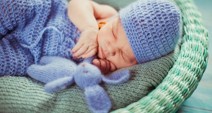 Cara Tepat Merawat Tali Pusat Bayi