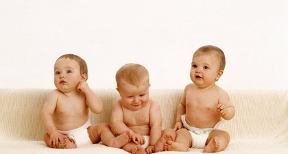 Gerakan Bayi Usia 0-3 Bulan