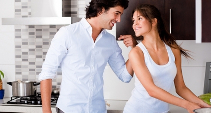 Kencan Romantis untuk Pasangan Sibuk
