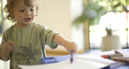 Mewarnai Penting untuk Perkembangan Anak