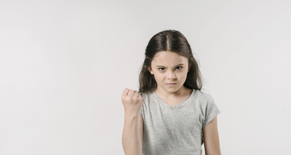 Ajarkan Si Kecil Agar Tidak Galak ya, Moms!