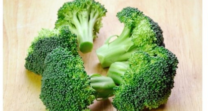Brokoli Lindungi Anda dari Kanker 