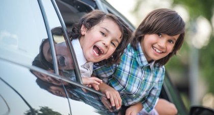 Tingkatkan Kecerdasan Bahasa Anak Saat Mudik