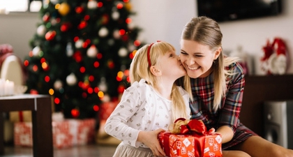 Rekomendasi Kado Natal untuk Anak 1-3 Tahun