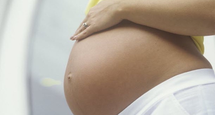 Seperti Hamil, Ternyata Perempuan Ini “Mengandung” Tumor