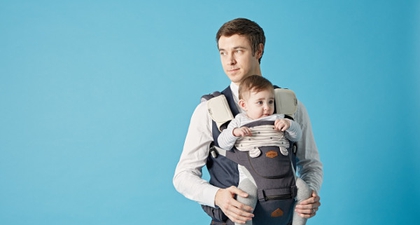 Menggendong Anak dengan Aman dan Nyaman