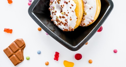 5 Cara Kurangi Gula pada Sarapan Anak