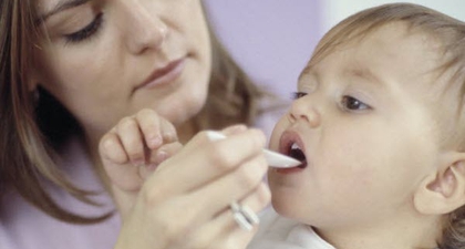 Tips agar Anak Mau Minum Obat