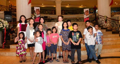 Mengajarkan Si Kecil Membantu Sesama Lewat Pameran Lukisan