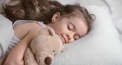 5 Trik Simpel untuk Membuat Anak Mau Tidur Siang