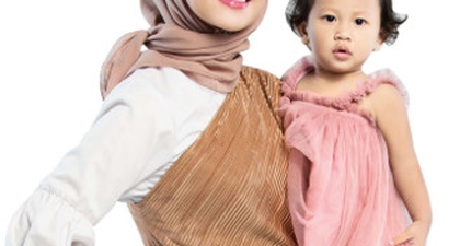 M&B Inspiring Moms of The Year: Angkie Yudistia