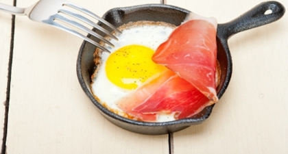 Bolehkah Si Kecil Makan Telur Setengah Matang?