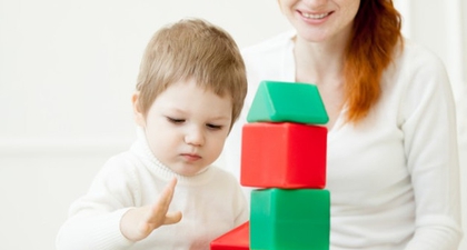 Meningkatkan Kecerdasan Anak dengan Bermain