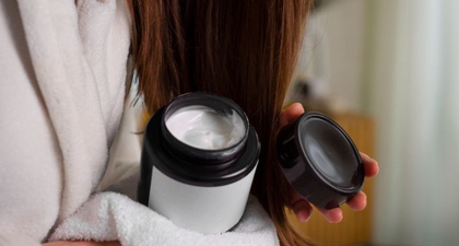 5 Rekomendasi Masker Rambut Alami untuk Ibu Menyusui