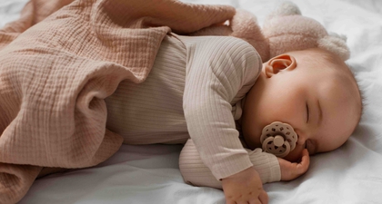 Kenali Pola Tidur Bayi Sehat, Penting untuk Tumbuh Kembang Si Kecil