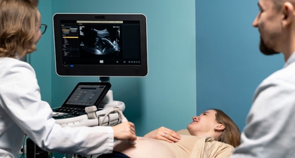 8 Penyebab Hamil di Luar Kandungan yang Perlu Anda Waspadai