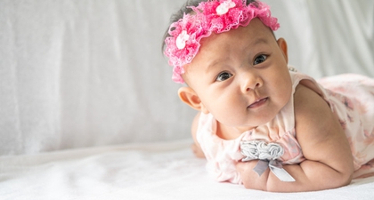 100 Nama Bayi Perempuan Terindah di Dunia dan Artinya
