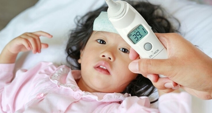 7 Hal yang Tidak Boleh Dilakukan saat Anak Demam